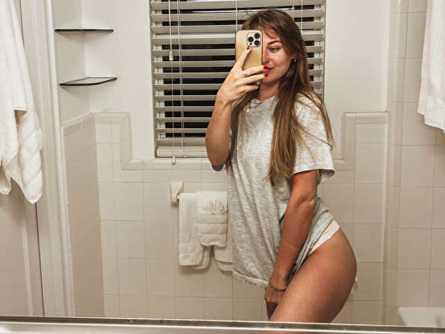 APELLIDOS free hard sexy photo