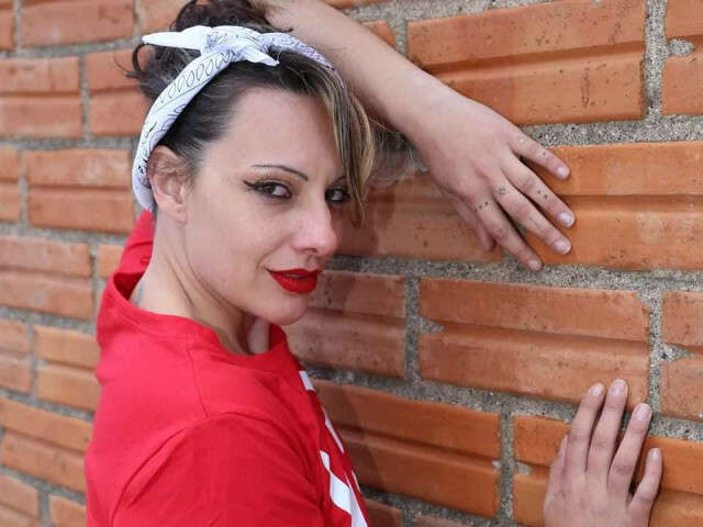 CERISE132 free sexy photo