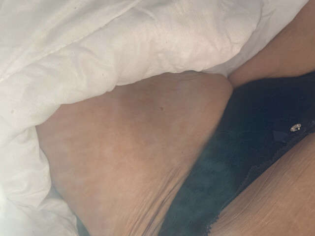 AYLALIV free sexy photo
