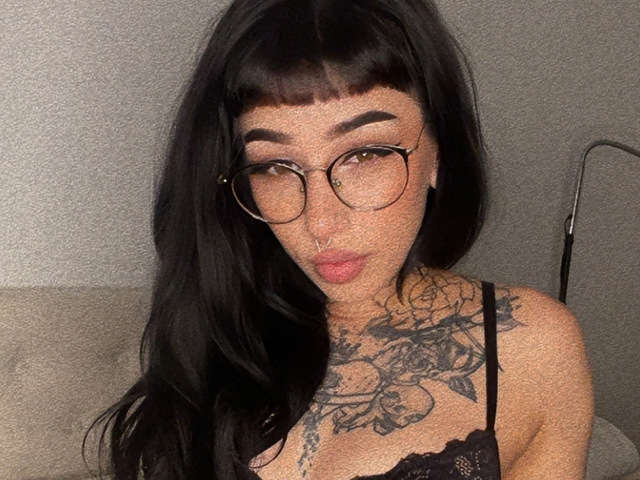 LILITHLUX free sexy photo