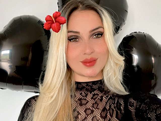 ISABLONDE11 free sexy photo