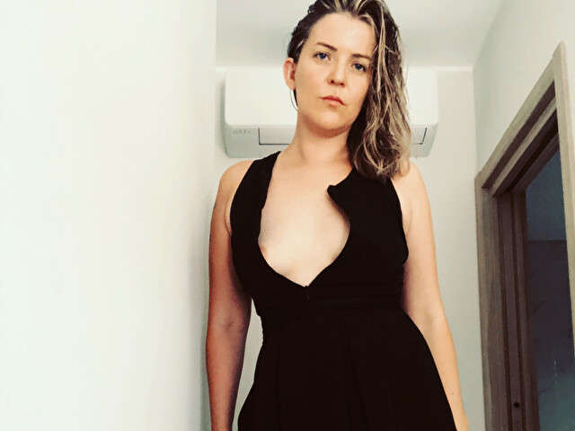NAUGHTYHOLLY free hard sexy photo