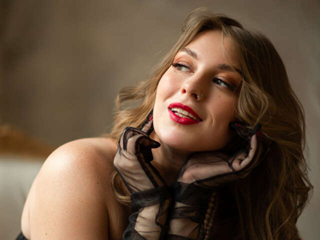 EMILYSENSE free sexy photo