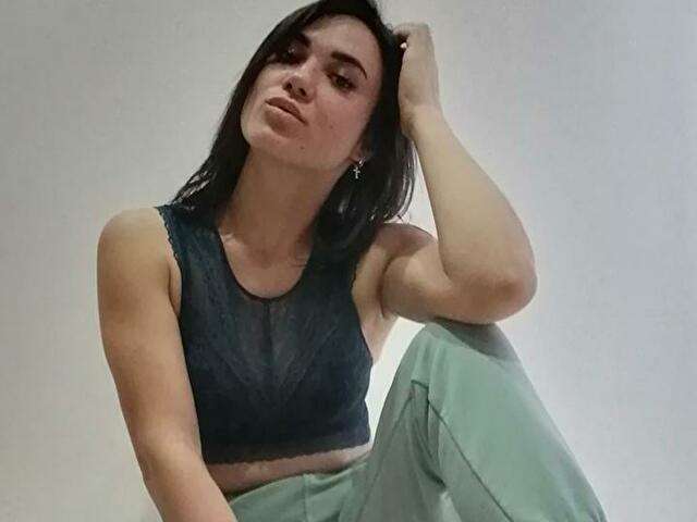 ROXANNE free sexy photo
