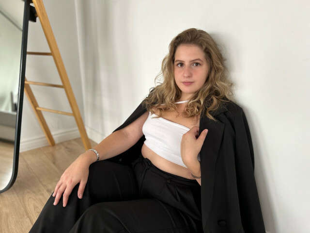 KIMMYPELLY free sexy photo