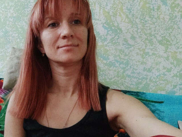 REDHEAD89 free sexy photo