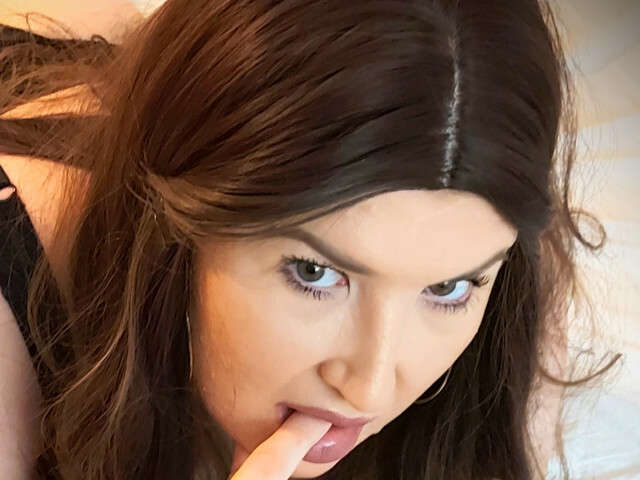 HOTSANNE free sexy photo