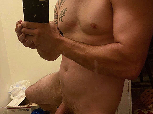 BIGDKIOWA8 free hard sexy photo