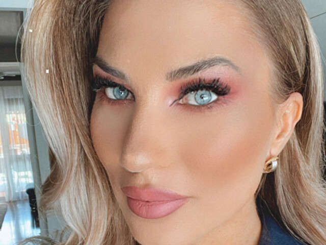 ALLYSAHOT free sexy photo