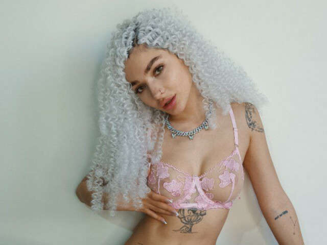 DOMINAGODESS free hard sexy photo