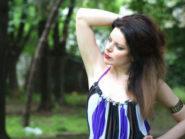 SARALUA free sexy photo