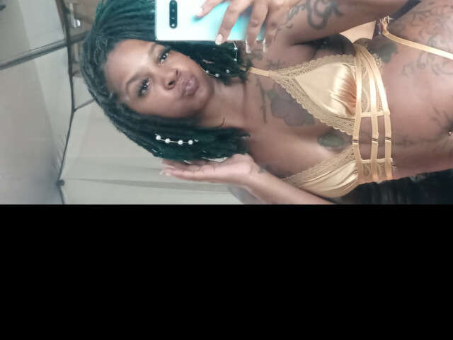 KANDIEDYAMZ free sexy photo