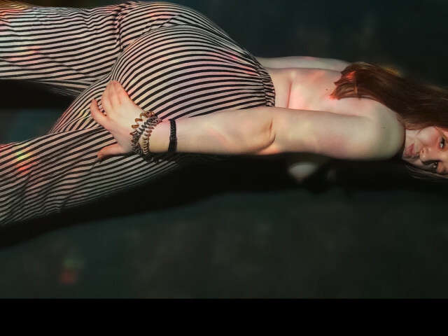 KATRINAFLAME free sexy photo