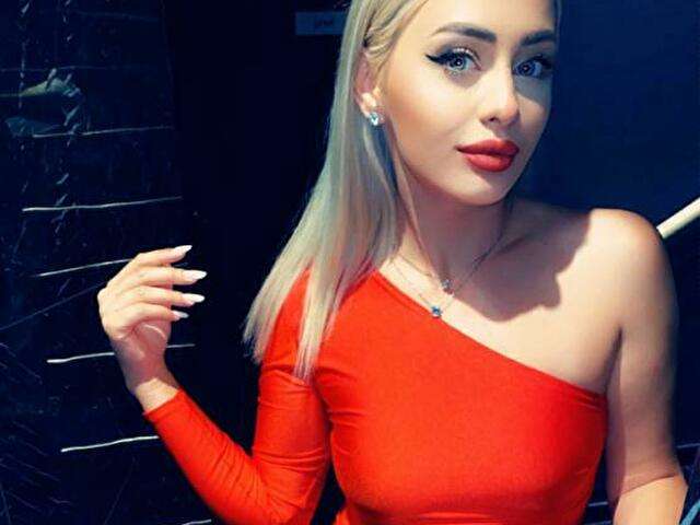 ERIKACHARMM free sexy photo