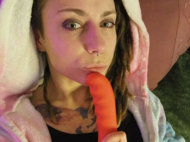 BOBBLEMIND free hard sexy photo