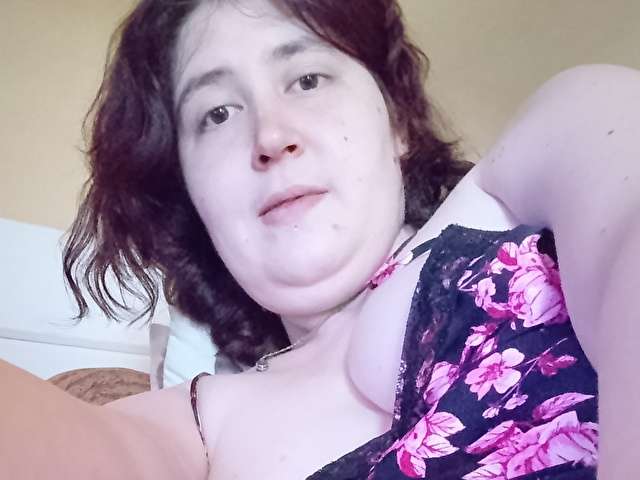 LUCY2024 free sexy photo