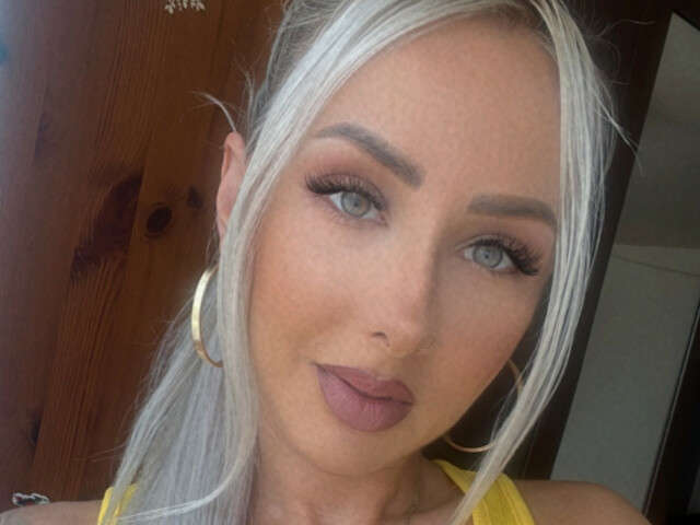 SWEETRAISA1 free sexy photo