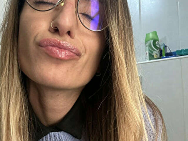 SEXYCHOUPS free sexy photo