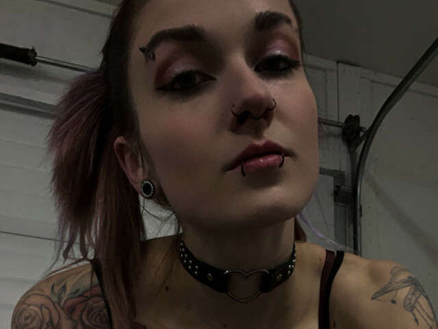 LUNALUV81 free sexy photo