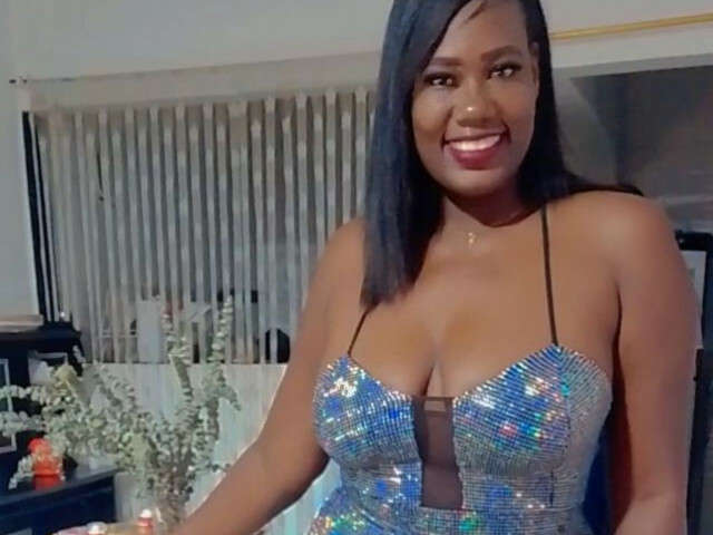 AKILANNA free sexy photo