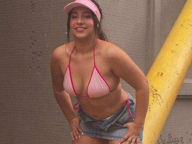 ADHARAGIBSON free sexy photo