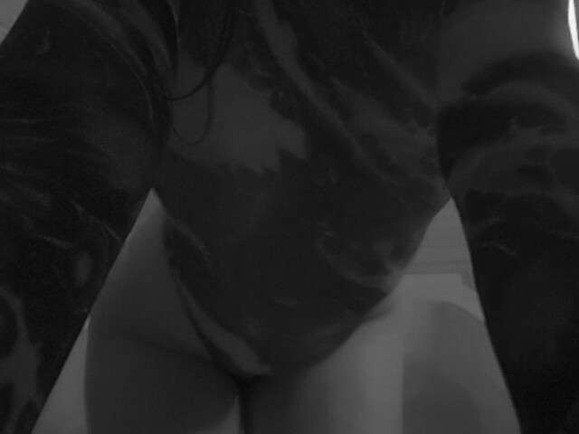 MENCIALOVE free sexy photo