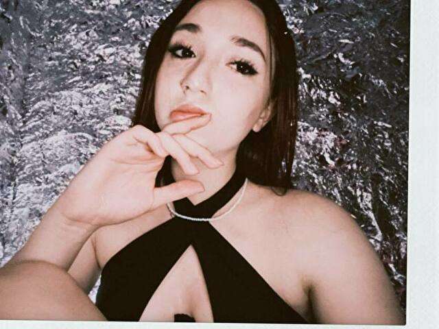 MENCIALOVE free sexy photo
