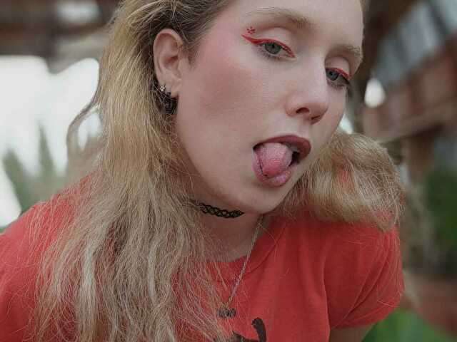 ALICETAYLOR free sexy photo
