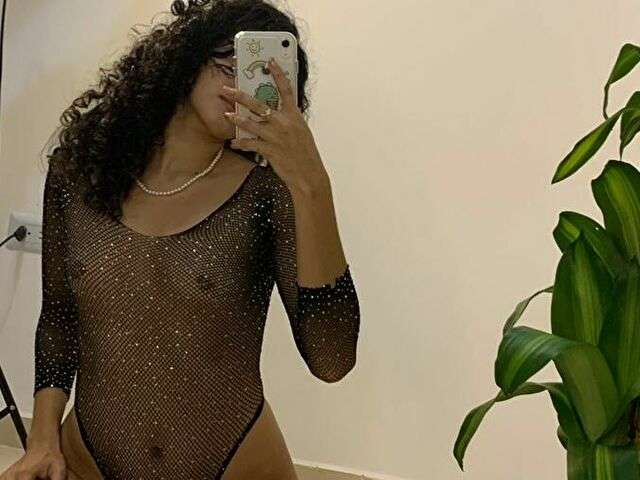 LILI20 free hard sexy photo