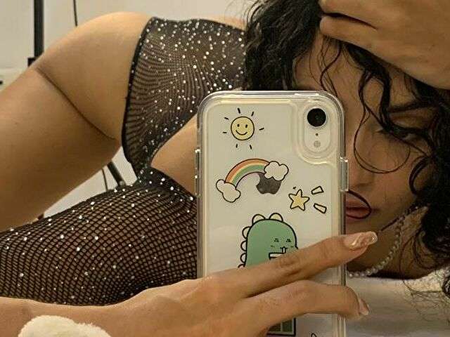 LILI20 free sexy photo