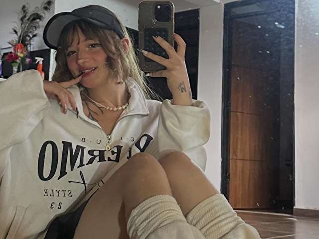 MADISSON free sexy photo