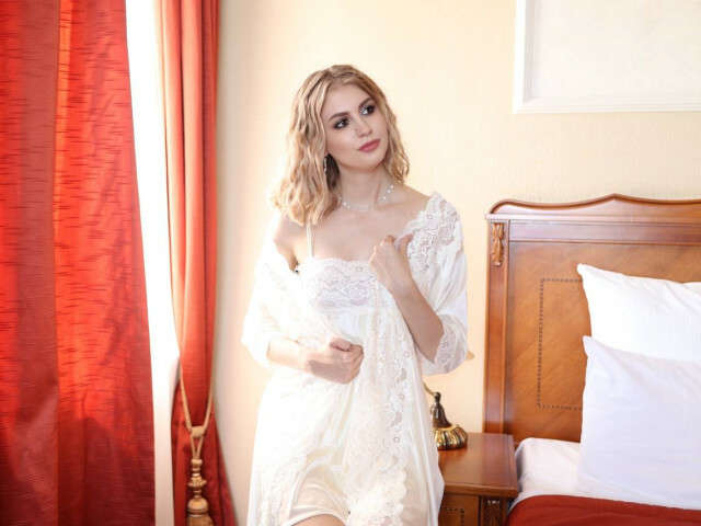 TRUSTURHEART free sexy photo