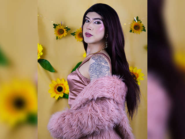 MAYATAYLOR free sexy photo