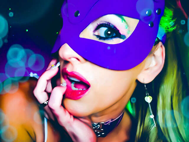 CRAZYVICCY free sexy photo