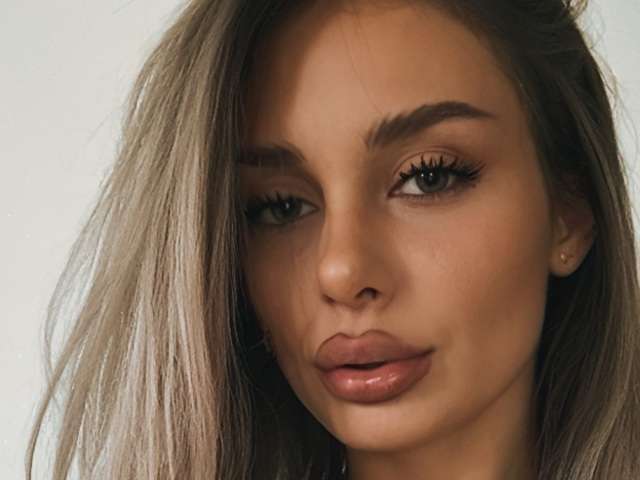 ALESSYAA free sexy photo