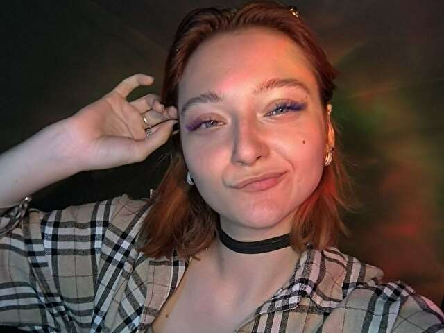 MELANIORANGE free sexy photo