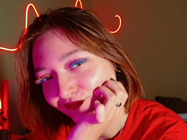 MELANIORANGE free sexy photo
