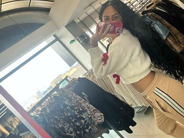 ANNYTAFUR free sexy photo