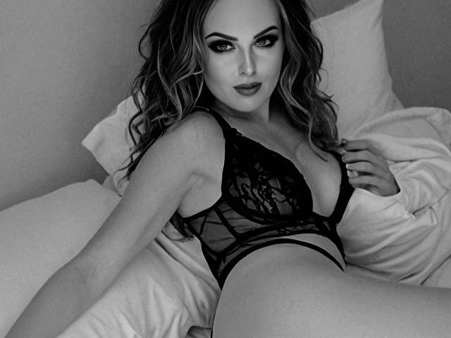 MERIDIANNS free sexy photo