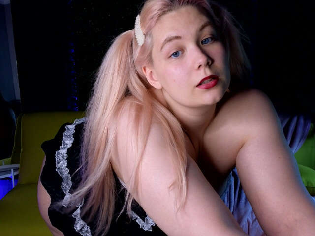 DJENNAPALME free sexy photo