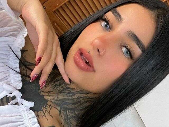 ALICEE0 free sexy photo