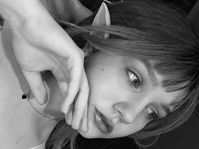 SABRINASPEL free sexy photo