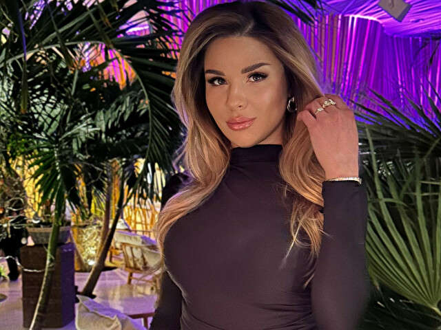 MIAXXXROSE free sexy photo