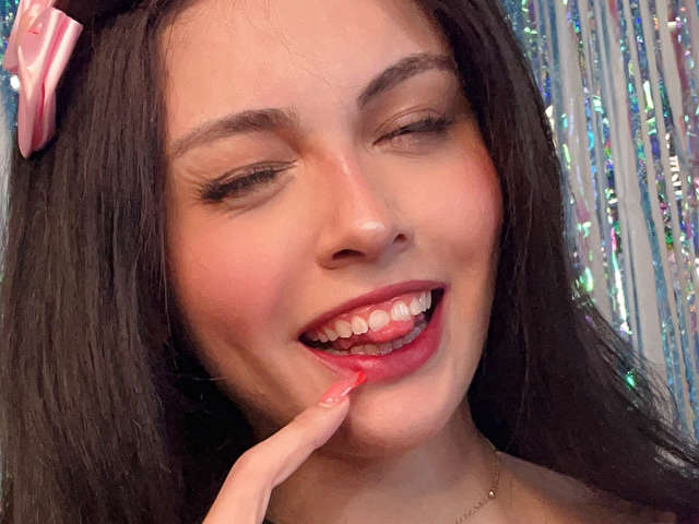 ELLAPONTES24 free sexy photo