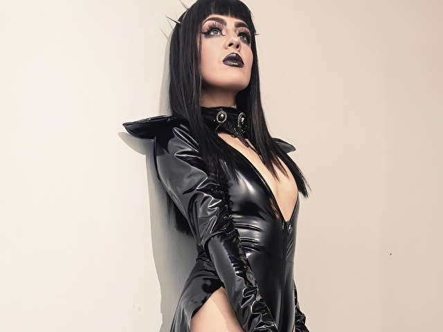 LILITHMAUREN free sexy photo