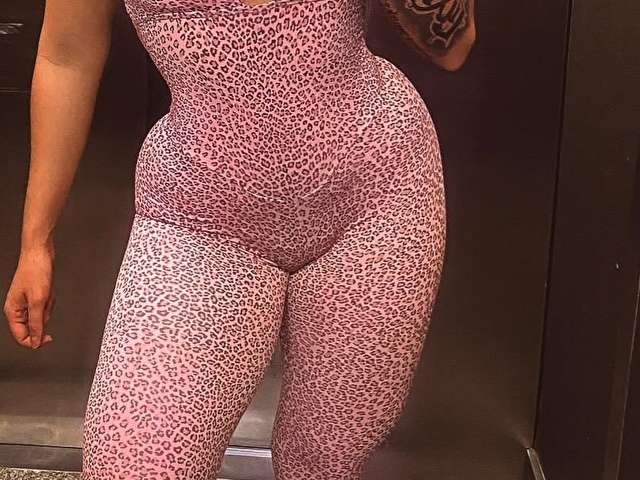SWEETBUNNY free sexy photo