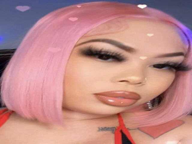 RENAISTHICK free sexy photo
