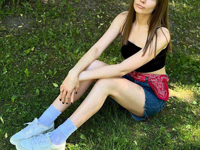 ANNALASWEET free sexy photo