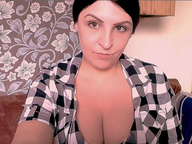 NIKILEEXXX free sexy photo