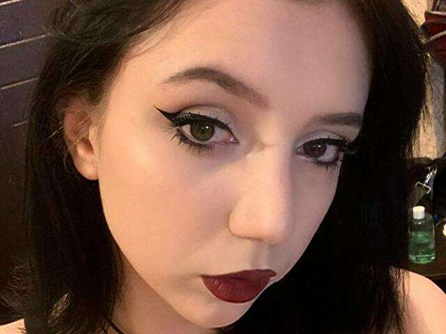 KIRAKELLY free sexy photo